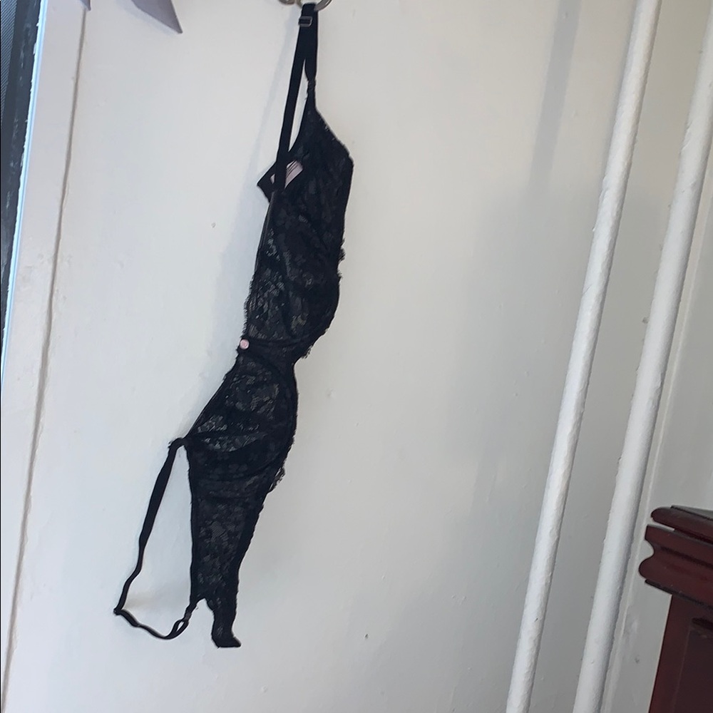 Black Adjustable Strap Everyday Bra